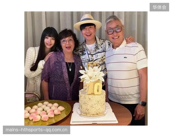 林俊杰与女友F1的甜蜜告别：从赛场到心灵的温柔守护