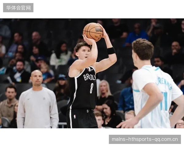 三分37中20，篮网34分狂胜黄蜂！兰德尔首秀砍13分领衔4大亮点——NBA赛场上的“爆发力”与“团队力量”